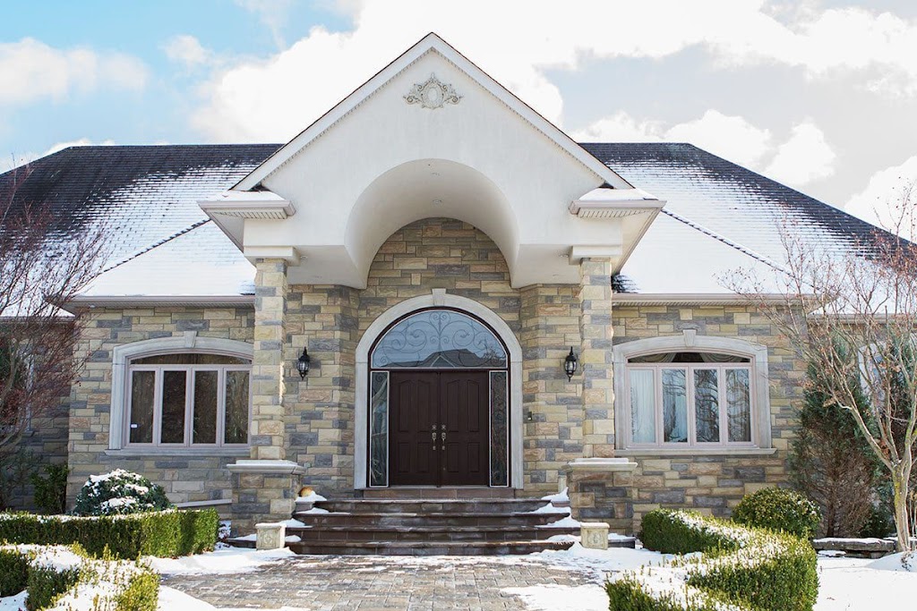Clera Windows + Doors Kingston | 666 Collins Bay Rd, Kingston, ON K7M 7E9, Canada | Phone: (613) 634-0105