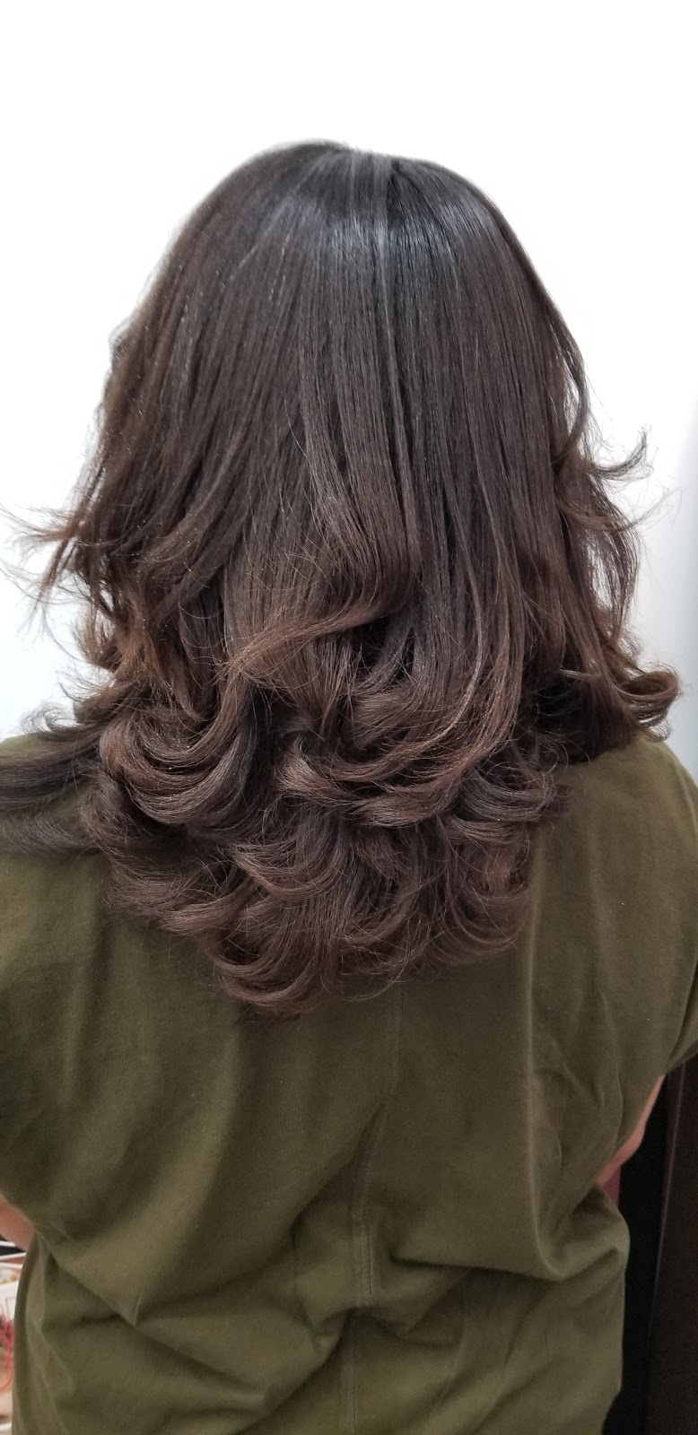 Marcias Hair Salon and Accessories | 84 Galt St, Guelph, ON N1H 3G7, Canada | Phone: (226) 962-5421