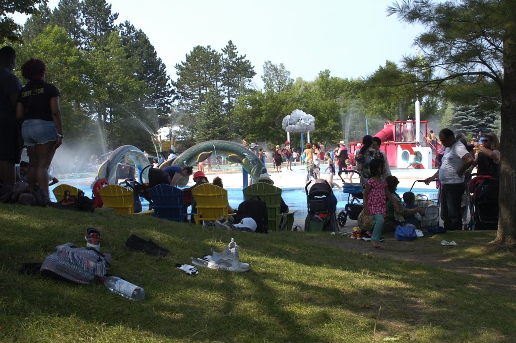 Splash Island | 2000 Meadowvale Rd, Toronto, ON M1B 5K7, Canada | Phone: (416) 392-5929