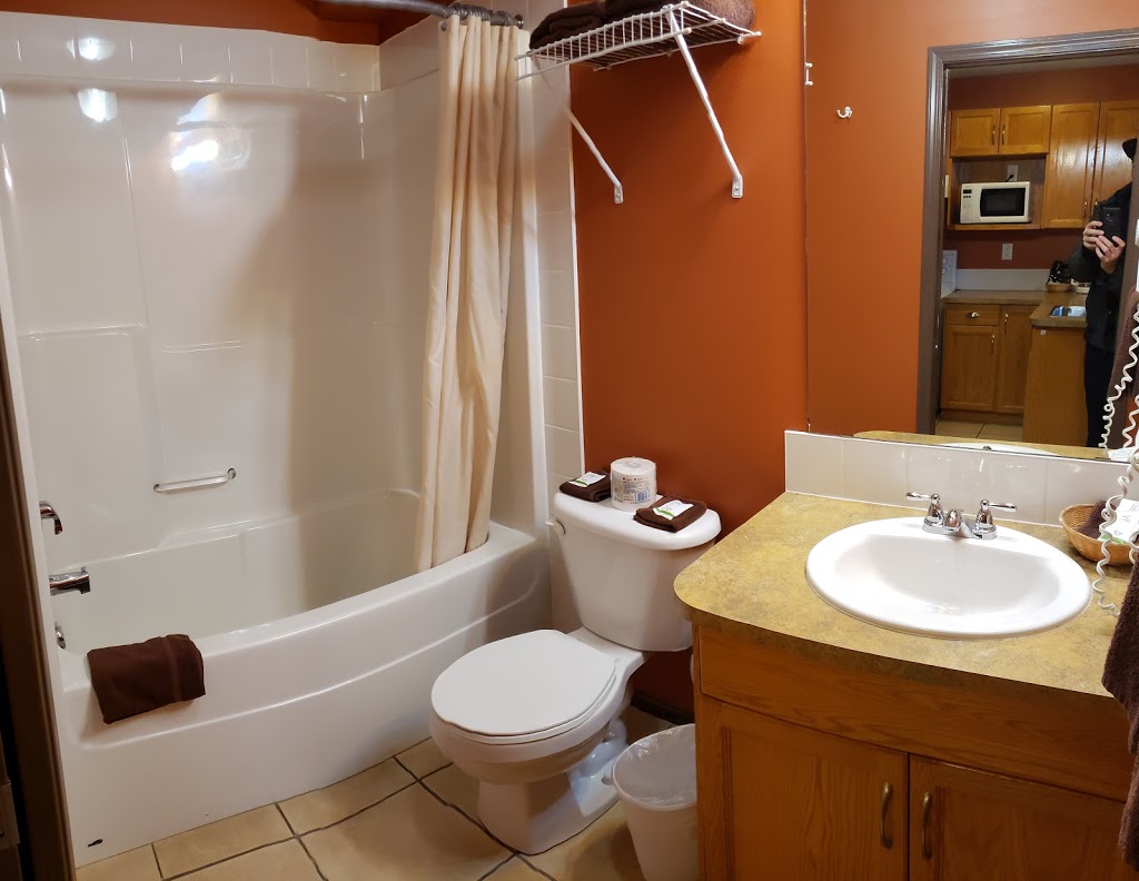 Avalon Inn | 9106 Main St, Osoyoos, BC V0H 1V0, Canada | Phone: (250) 495-6334