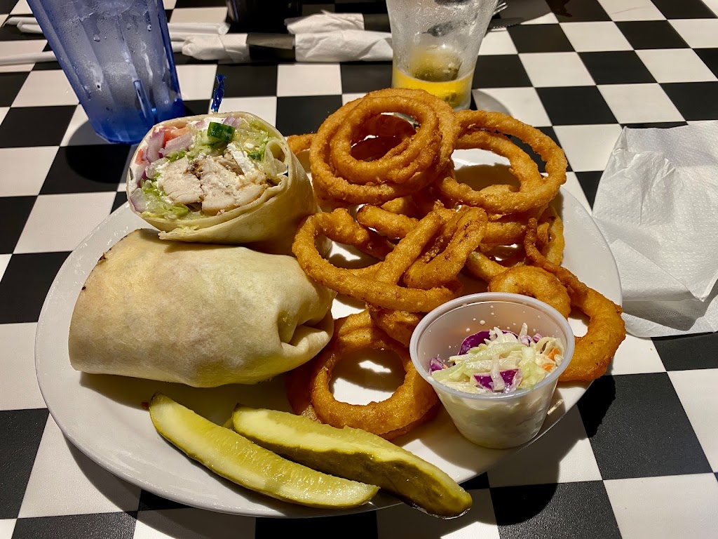 Zaks Diner Carleton Place | 515 McNeely Ave, Carleton Place, ON K7C 0A8, Canada | Phone: (613) 492-0200