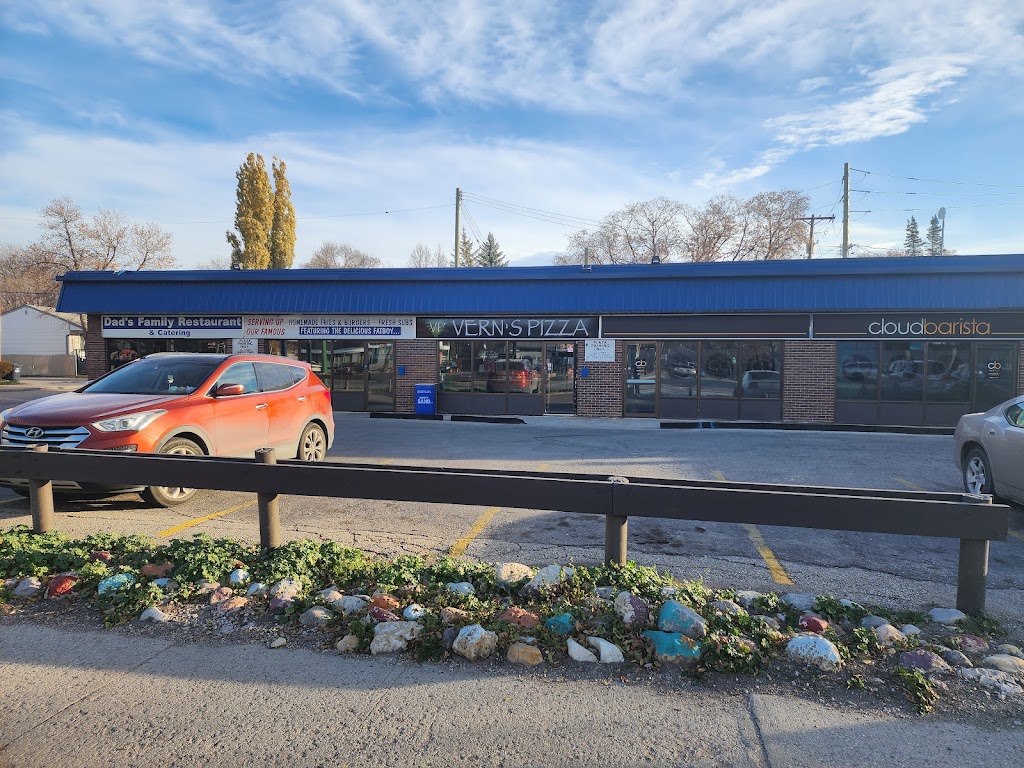 Verns Pizza - St Anne Winnipeg | 147 St Annes Rd, Winnipeg, MB R2M 2Z5, Canada | Phone: (204) 306-0202