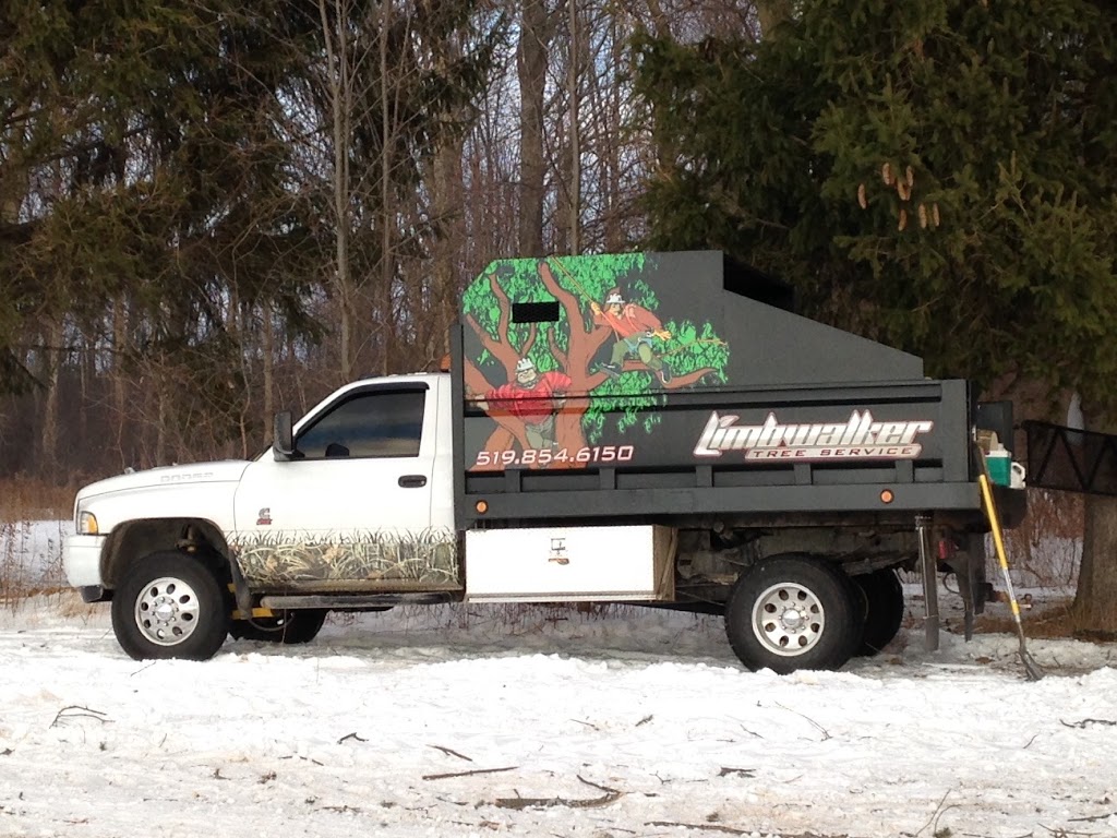 Limbwalker Tree Services | 1188 Sorrel Rd, London, ON N5V 2N3, Canada | Phone: (519) 854-6150