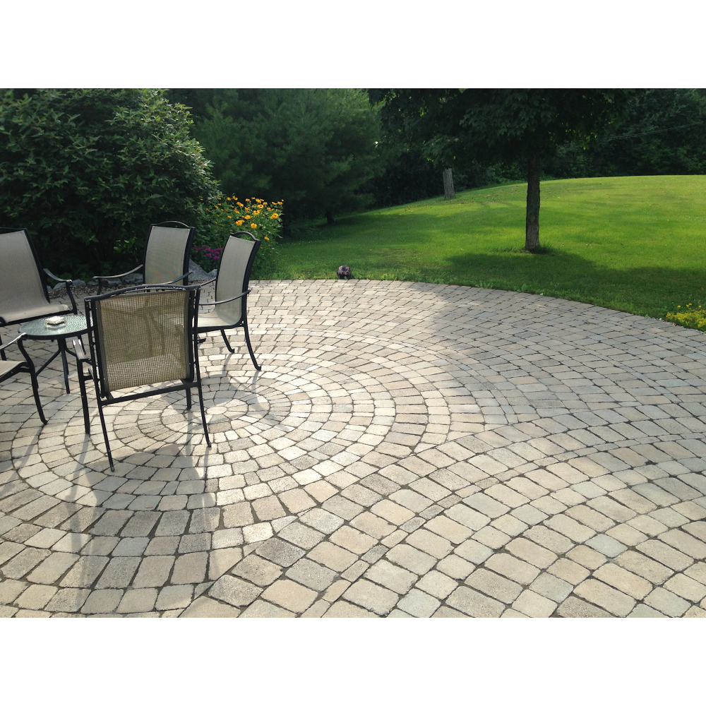Kingston Interlocking Paving Stone | 2883 Leeman Rd, Elginburg, ON K0H 1M0, Canada | Phone: (613) 547-6411
