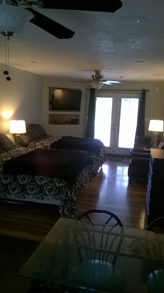 Algonquin Dream Catcher Motel | 29764 ON-60, Whitney, ON K0J 2M0, Canada | Phone: (613) 637-1220