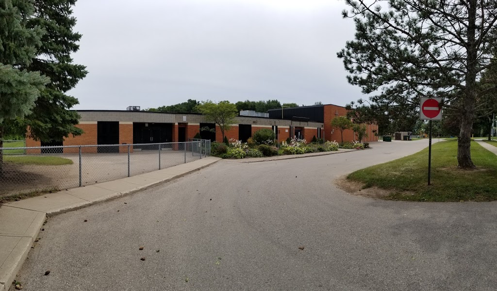 Holy Family Catholic Elementary School | 329 Hudson Dr, London, ON N5V 1E4, Canada | Phone: (519) 675-4413