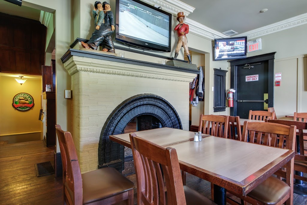 Jakes On Main | 202 Main St Unionville, Unionville, ON L3R 2G9, Canada | Phone: (905) 470-6955