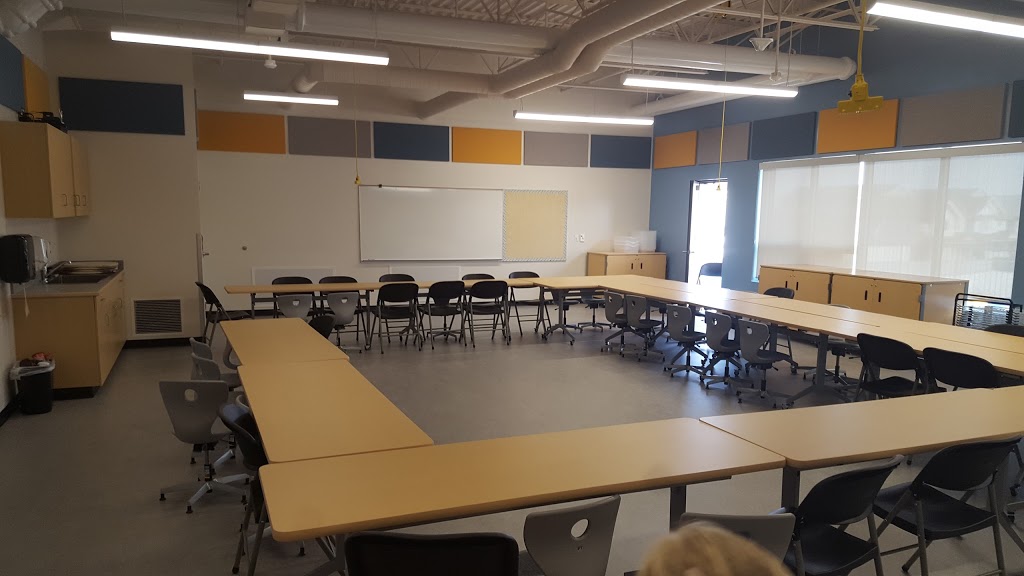 Ernest Lindner School | 1087 Hampton Cir, Saskatoon, SK S7R 1E9, Canada | Phone: (306) 683-7560