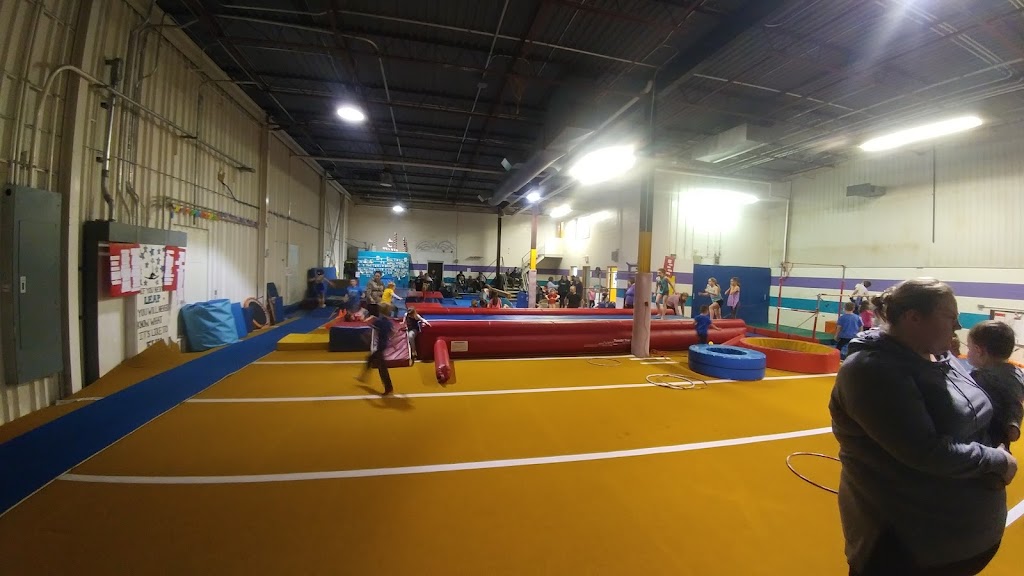 Wallaceburg Flying Ws | 6850 Base Line W, Wallaceburg, ON N8A 2K6, Canada | Phone: (519) 627-2181