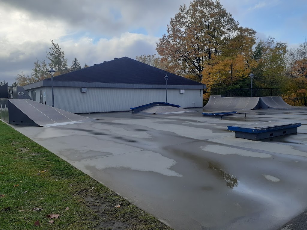 Skatepark LAncienne-Lorette | 1300 Rue des Loisirs E, LAncienne-Lorette, QC G2E 3M9, Canada | Phone: (418) 872-9811