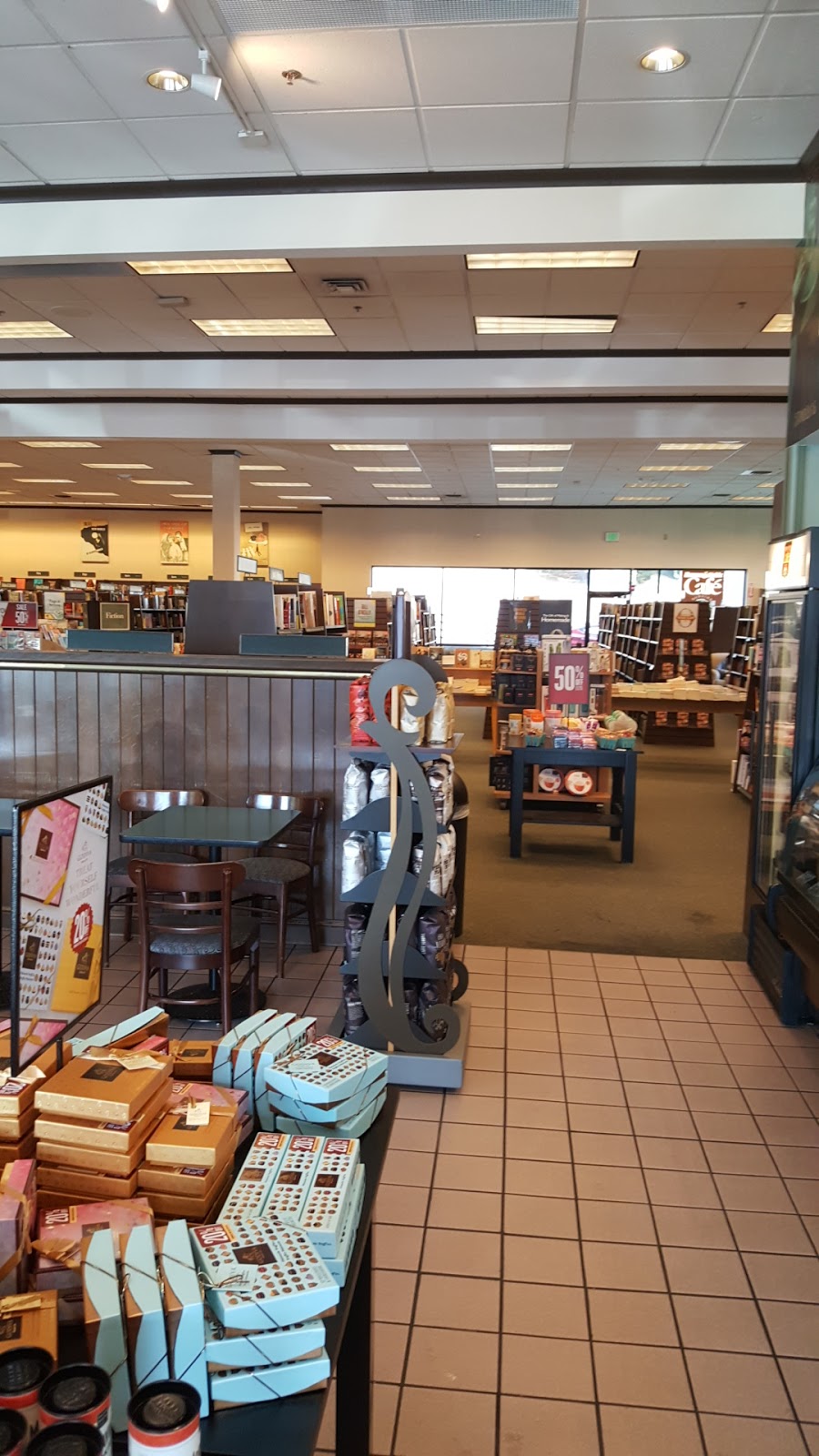 Barnes & Noble | 4099 Meridian St, Bellingham, WA 98226, USA | Phone: (360) 647-7018
