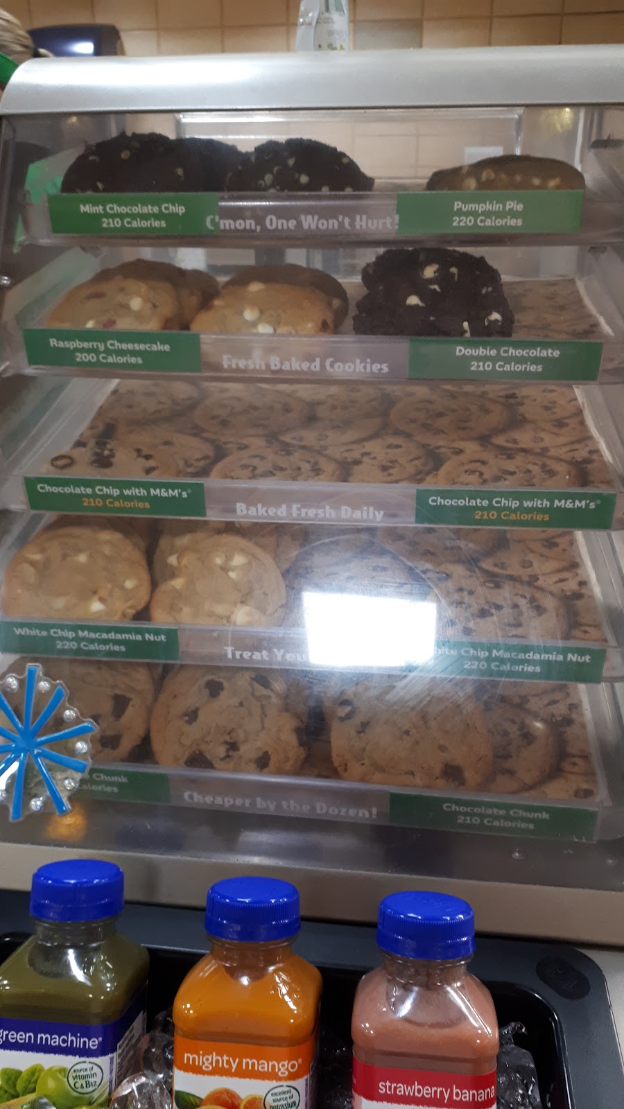 Subway | 239 St Catherines St The Village Square, Smithville, ON L0R 2A0, Canada | Phone: (905) 957-8693