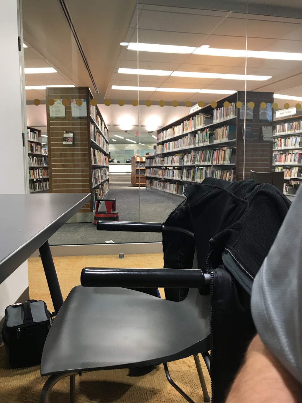 Burnhamthorpe Library | 3650 Dixie Rd #101, Mississauga, ON L4Y 3V9, Canada | Phone: (905) 615-4635