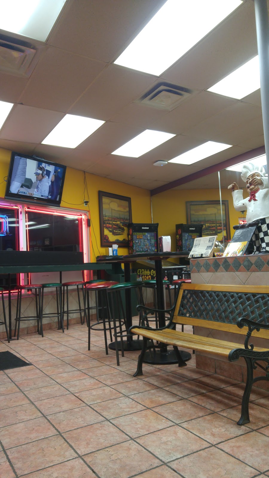 Double Double Pizza & Chicken | 80 Empress Ave S, Thunder Bay, ON P7B 4N3, Canada | Phone: (807) 345-0000
