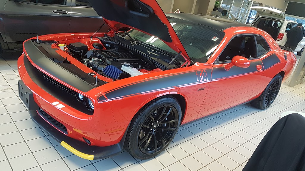 Bustard Chrysler | 575 Davenport Rd, Waterloo, ON N2L 5Z3, Canada | Phone: (519) 884-5888