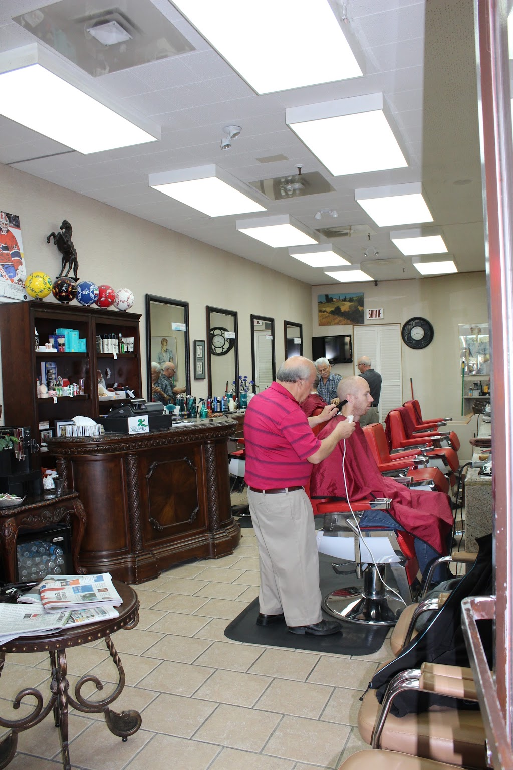 LUnique Coiffure Pour Hommes | 50 Boulevard Saint-Charles, Beaconsfield, QC H9W 2X3, Canada | Phone: (514) 697-2841