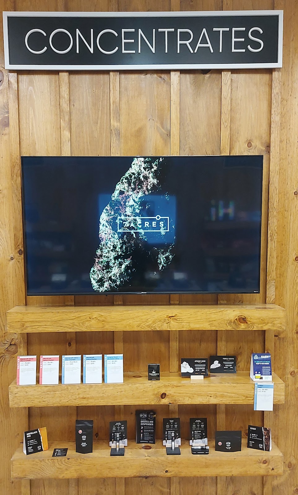 True North Cannabis Co - Goderich Dispensary | 4 Courthouse Square, Goderich, ON N7A 1M3, Canada | Phone: (226) 408-4131