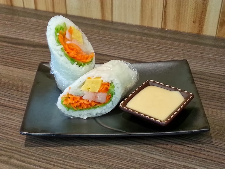 Santé Sushi | 10C Rue Principale, Coteau-du-Lac, QC J0P 1B0, Canada | Phone: (450) 308-1212