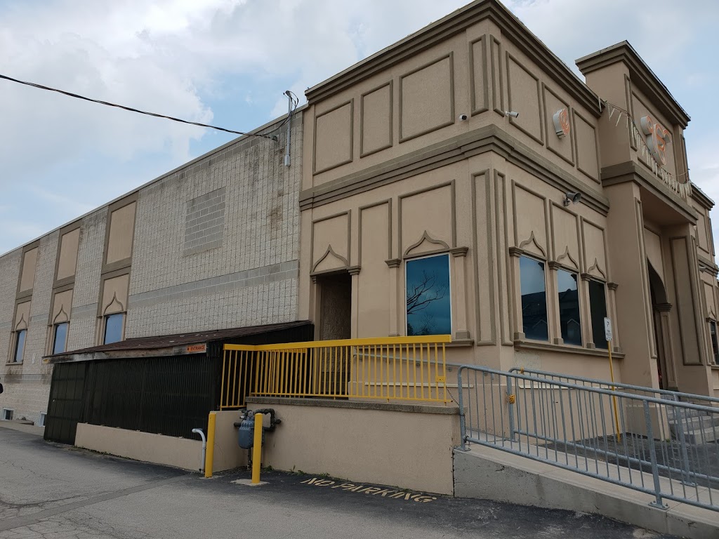 Halton Gurdwara Sahib | 2403 Khalsa Gate, Oakville, ON L6M 4J2, Canada | Phone: (905) 469-1313