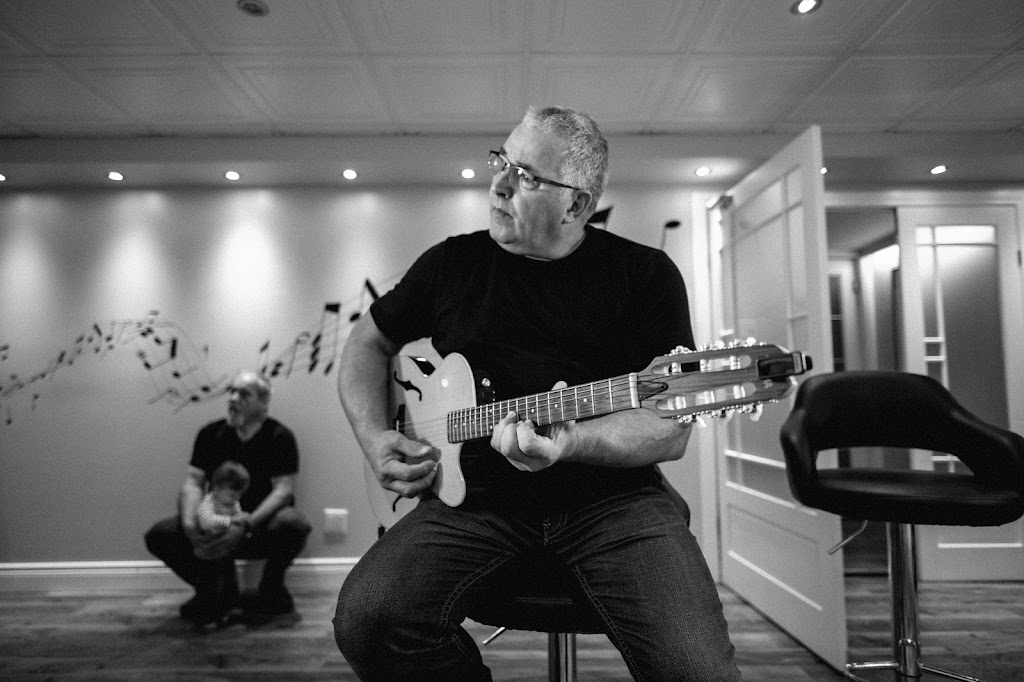 Rejean Simoneau auteur compositeur | 3 Chem. Grenier, Stoneham-et-Tewkesbury, QC G3C 0E6, Canada | Phone: (581) 307-0114