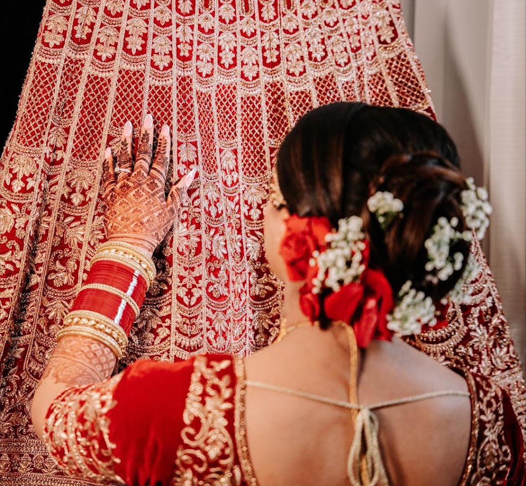 Makeup Artist Harleen Kaur | 142 Willow Park Dr, Brampton, ON L6R 2N1, Canada | Phone: (647) 806-8460