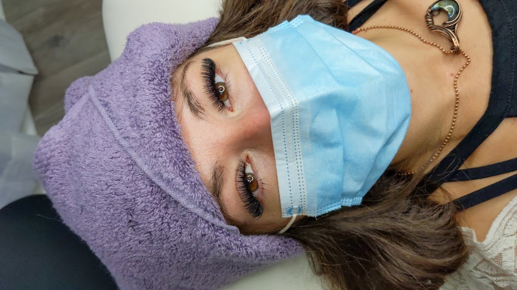 Lashed by Kayla | 817 Cecil Blogg Dr, Victoria, BC V9C 3H8, Canada | Phone: (778) 679-5349