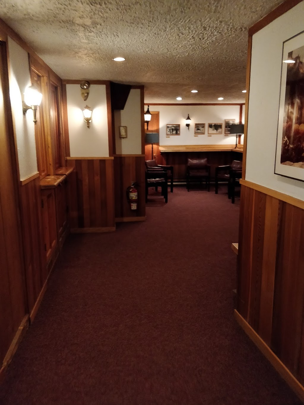 Gibbys | 414 Rue Principale, Saint-Sauveur, QC J0R 1R4, Canada | Phone: (450) 227-2623