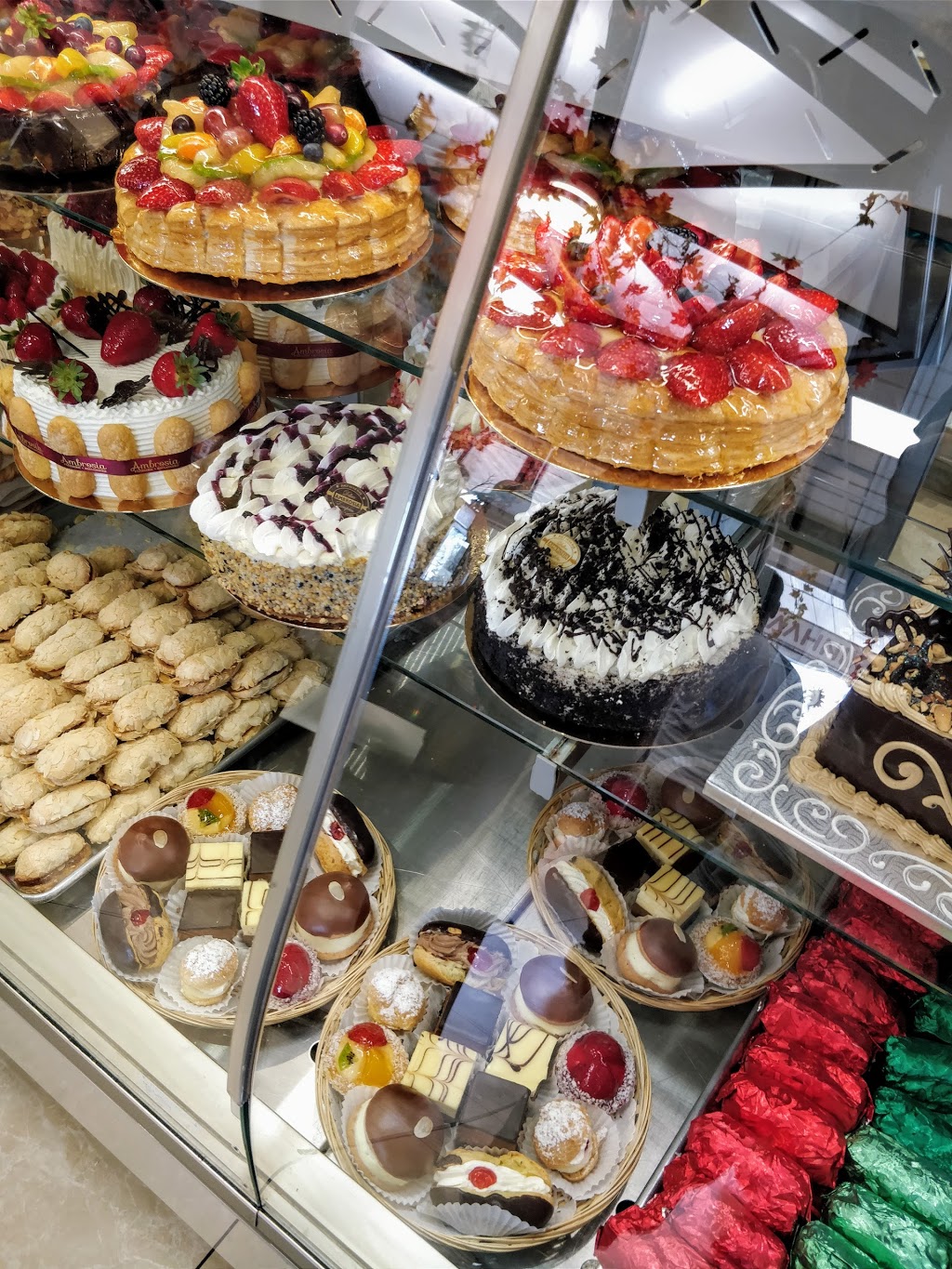 Ambrosia Bakery | 4657 Boulevard Samson, Laval, QC H7W 2H2, Canada | Phone: (450) 686-2950