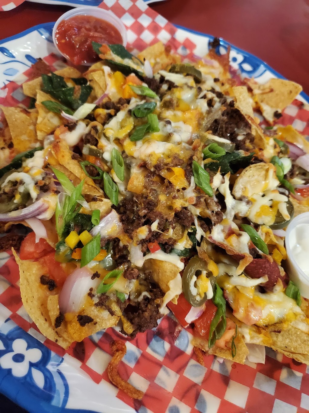 Silver Fox Pub | 305 Brooke Dr, Chase, BC V0E 1M1, Canada | Phone: (250) 679-8313