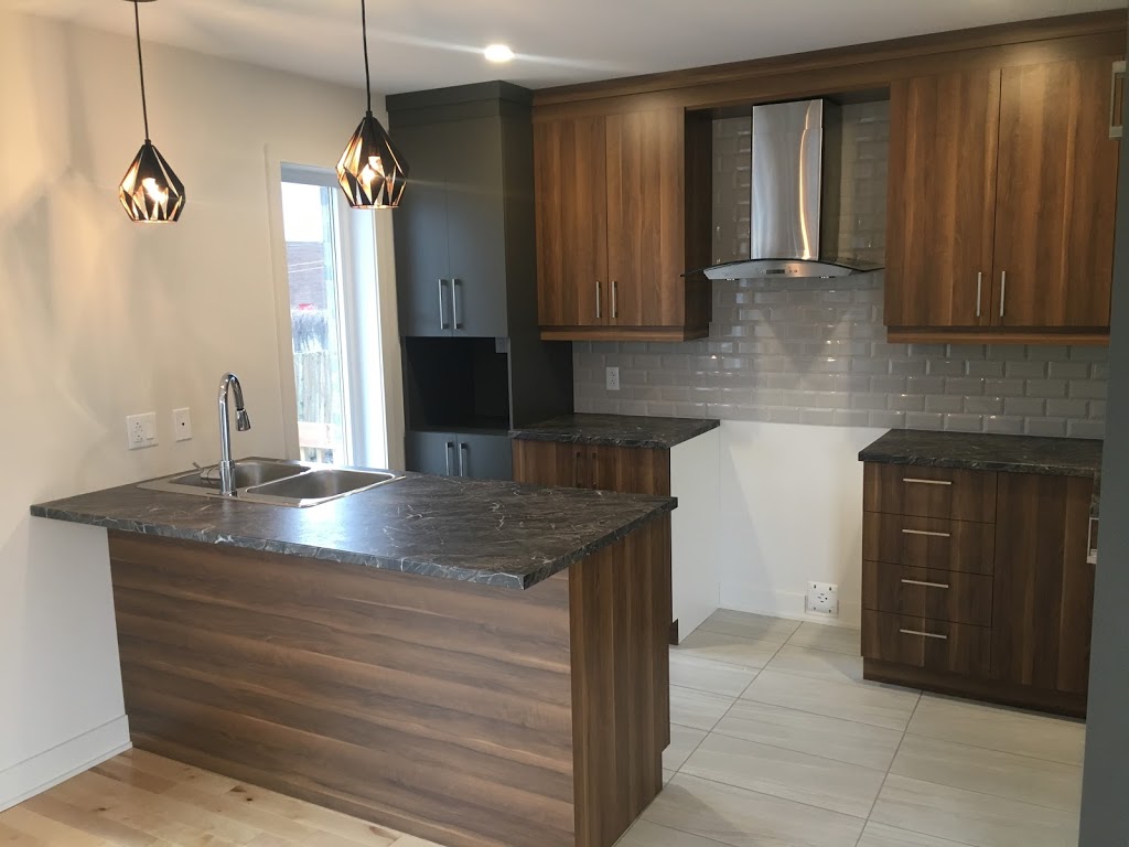 Solution Habitations | 5975 Rue de lENA, Saint-Hubert, QC J3Y 8Y9, Canada | Phone: (514) 927-5780