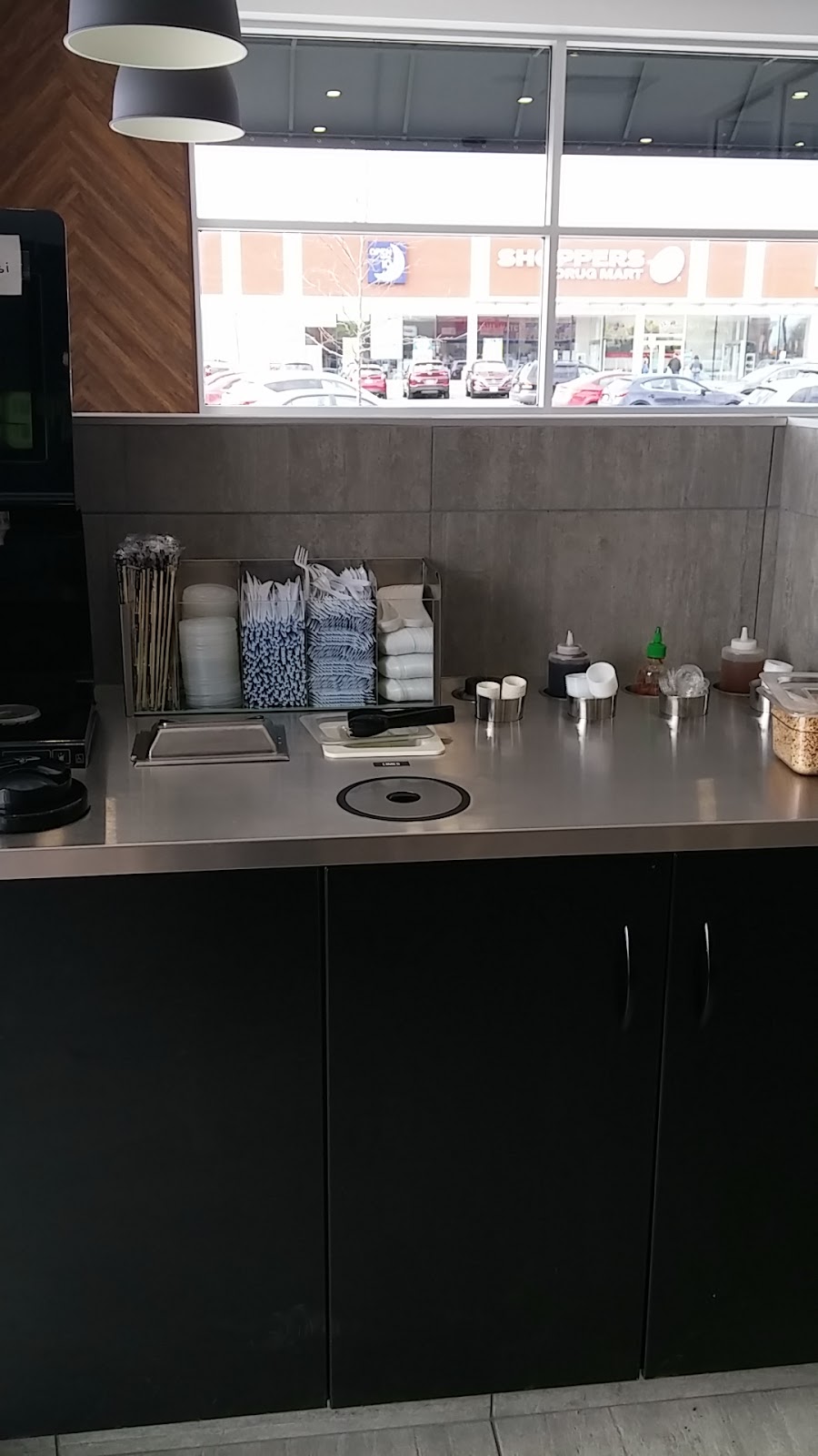 Thai Express | 2014 Ogilvie Rd, Gloucester, ON K1J 7N9, Canada | Phone: (613) 680-5200