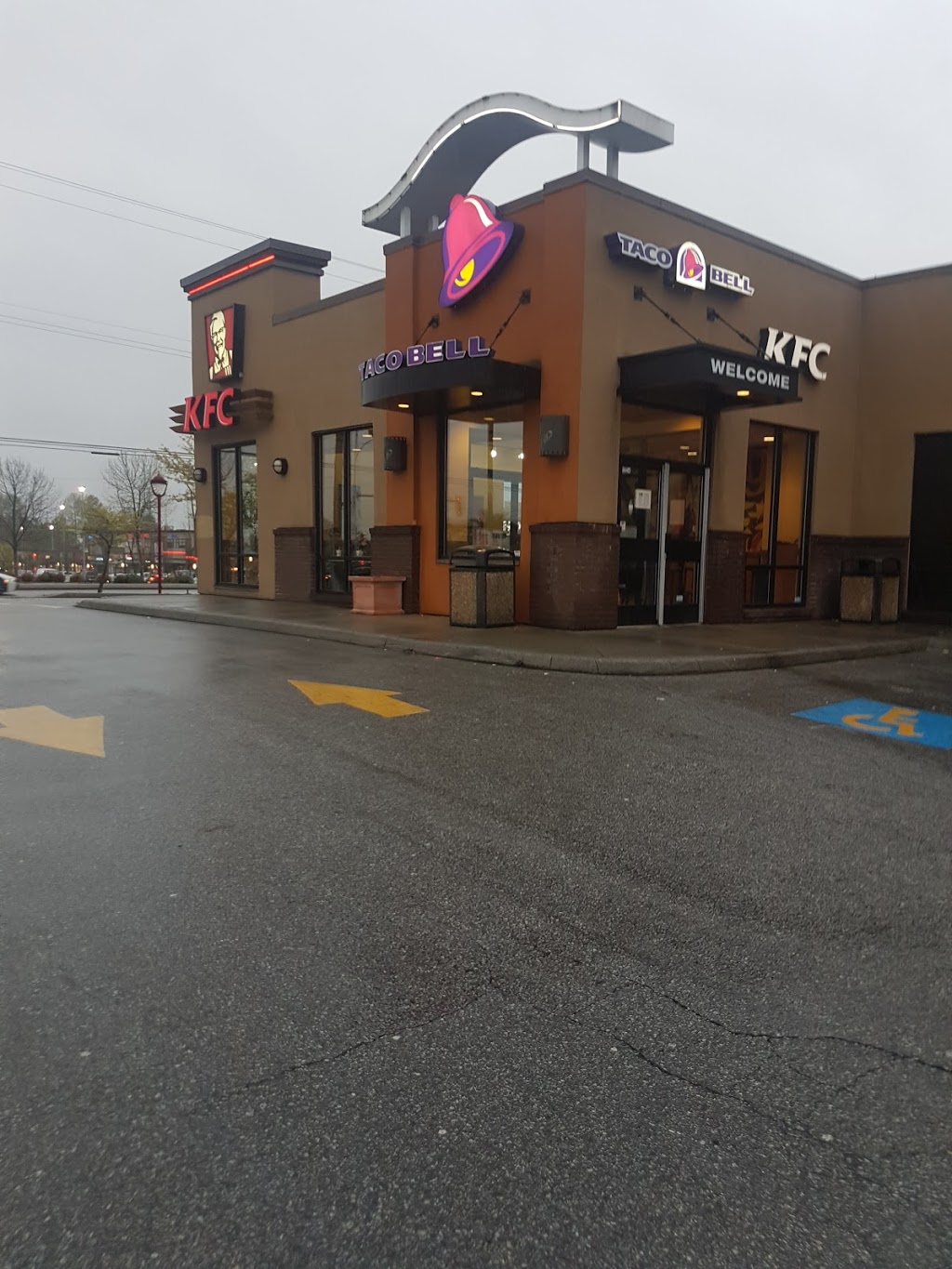 Taco Bell | 8737 120 St #101, Delta, BC V4C 6R5, Canada | Phone: (778) 578-5062