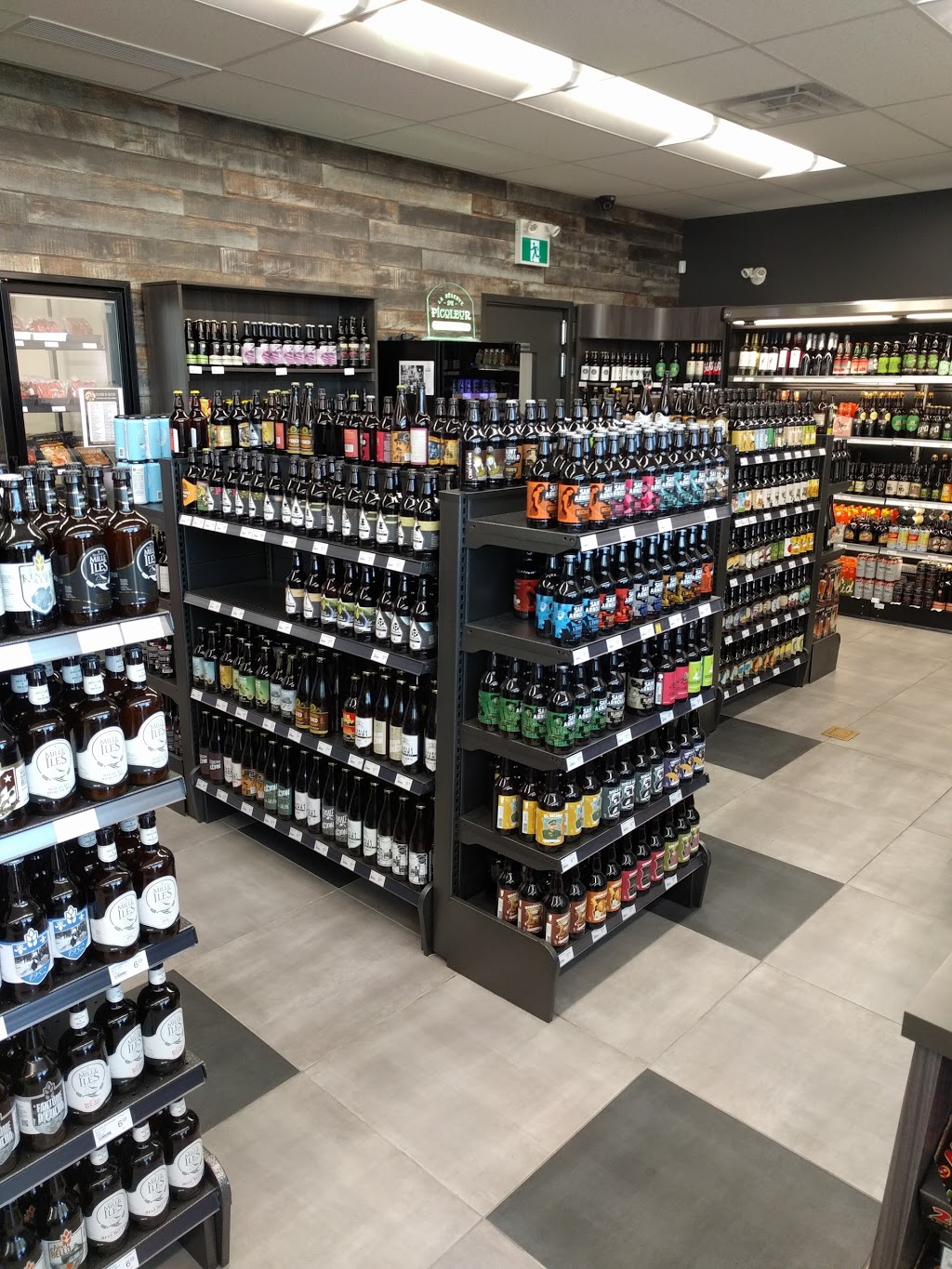 La Station des bières | 265 Chemin de lIndustrie, Beloeil, QC J3G 4S5, Canada | Phone: (450) 464-6767