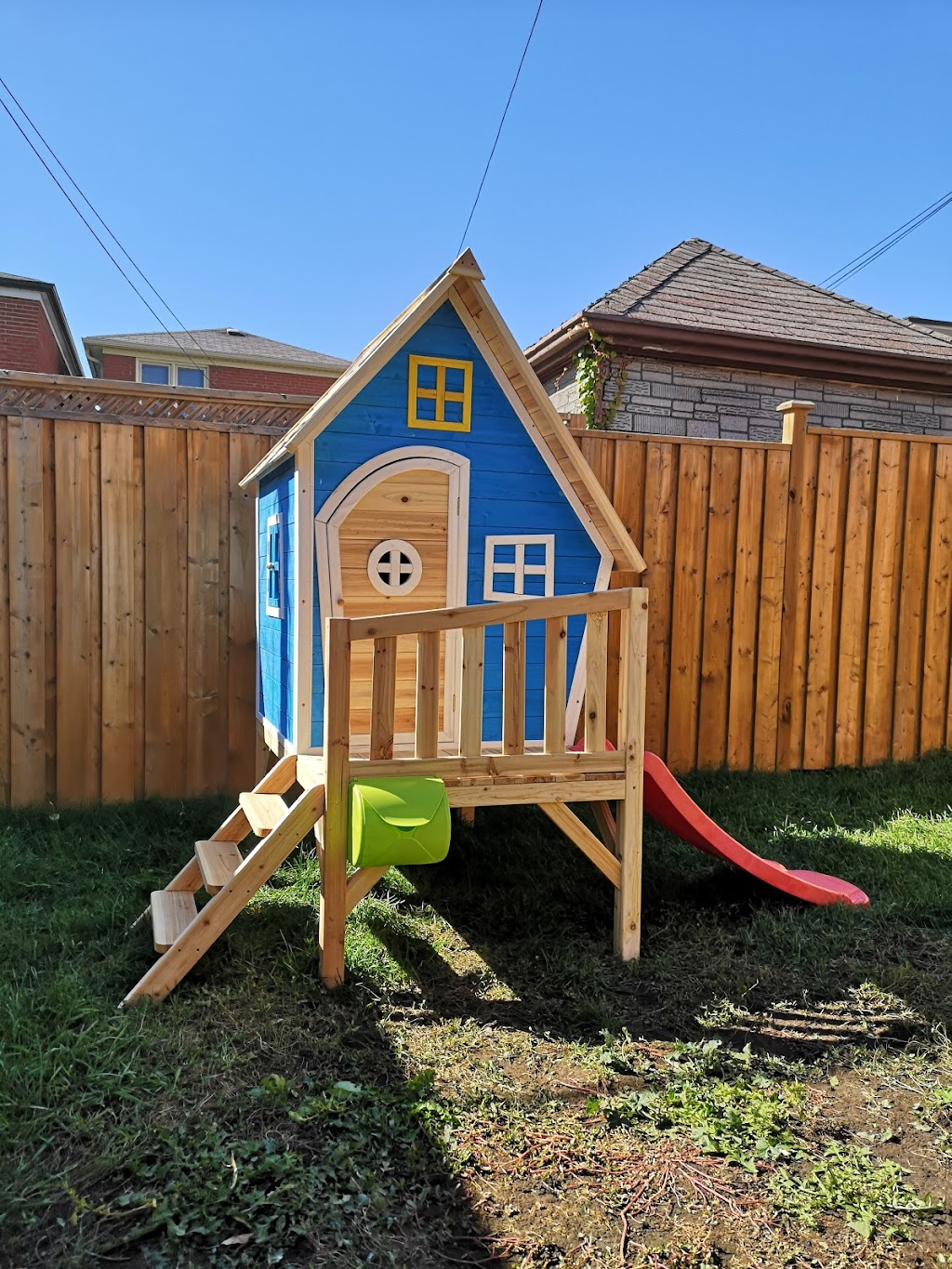 Starry Castle Canada | 3401 McNicoll Ave, Scarborough, ON M1V 2V5, Canada | Phone: (647) 961-2008