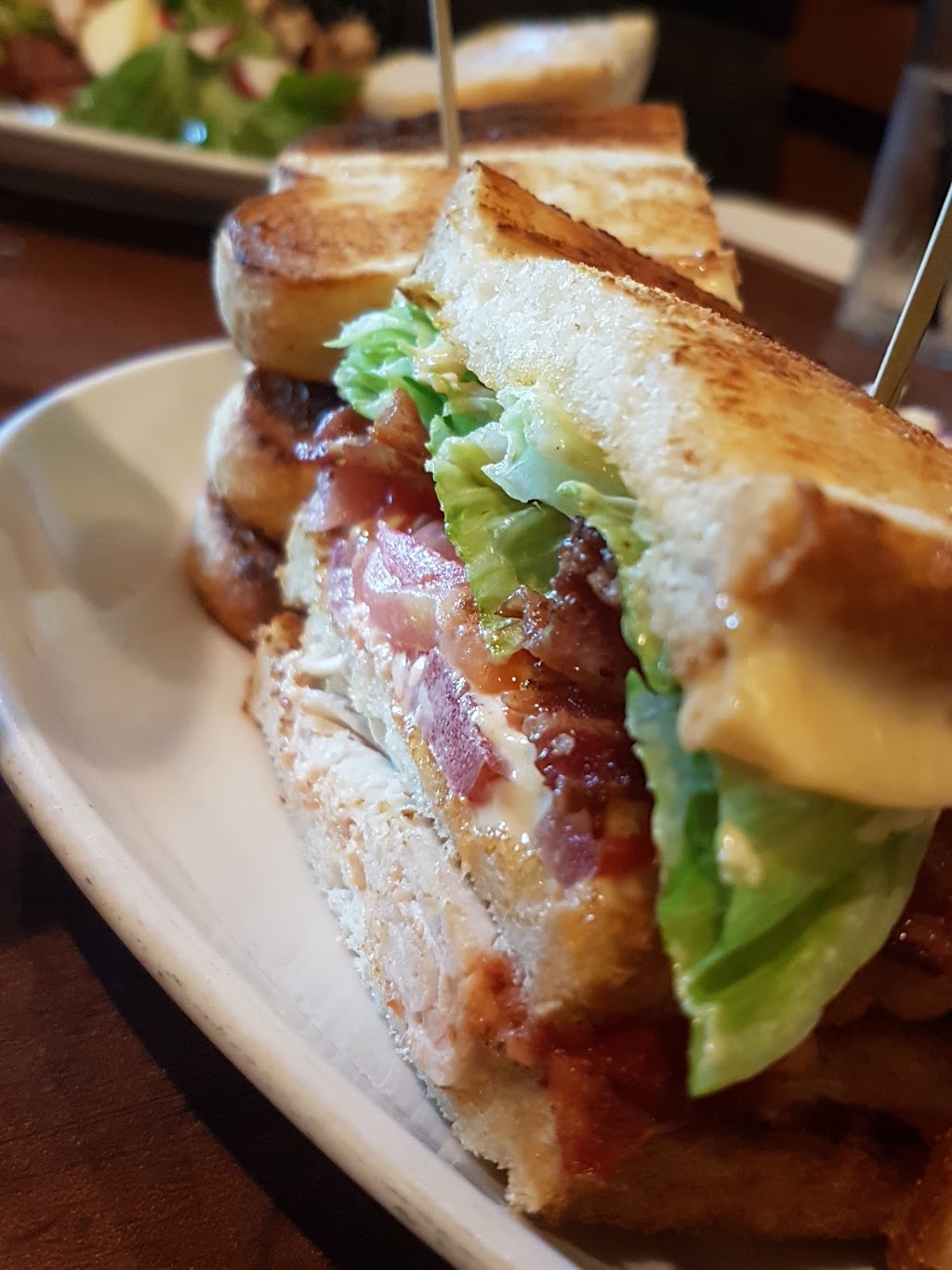White Spot, Kerrisdale | 5367 West Blvd, Vancouver, BC V6M 3W4, Canada | Phone: (604) 266-1288