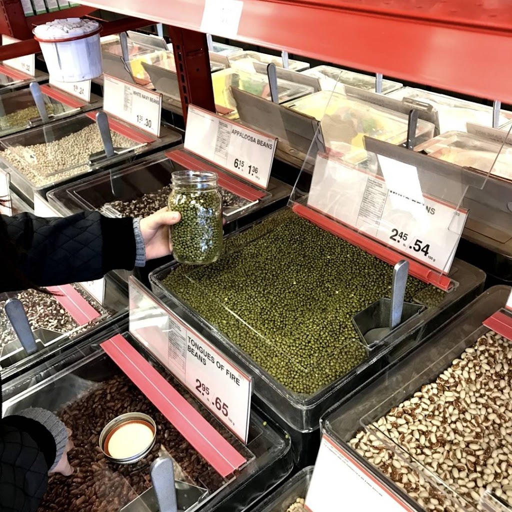 Bulk Barn | 805 Boyd St, New Westminster, BC V3M 5X2, Canada | Phone: (604) 522-4244