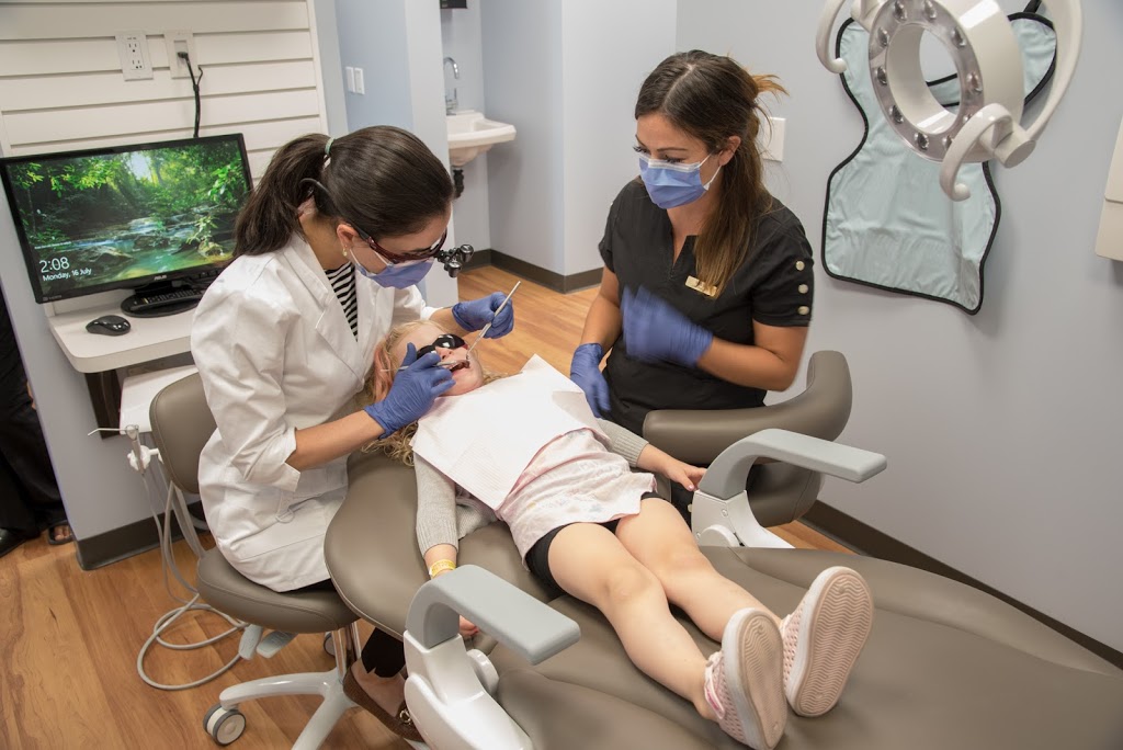 Yankee Valley Dental | 960 Yankee Valley Blvd #108, Airdrie, AB T4A 2E4, Canada | Phone: (403) 980-5588