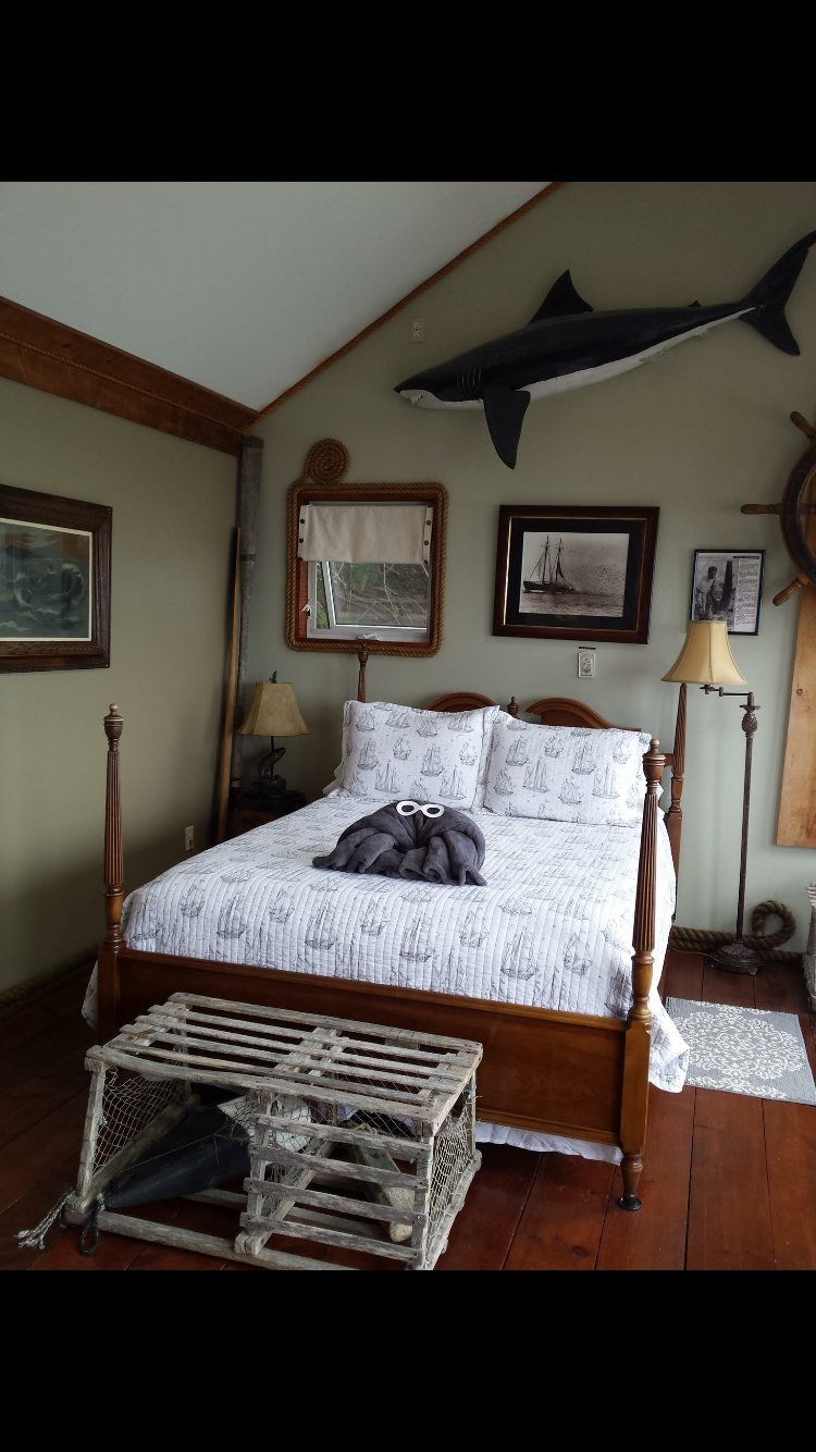 SeaWatch Bed & Breakfast | 139 Fergusons Cove Rd, Fergusons Cove, NS B3V 1L7, Canada | Phone: (902) 477-1506