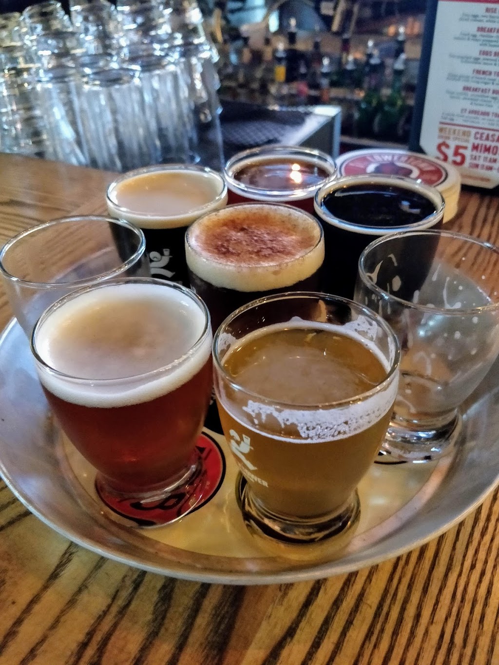 Clocktower Brew Pub - Rideau | 140 Rideau St, Ottawa, ON K1N 7B7, Canada | Phone: (613) 695-9955