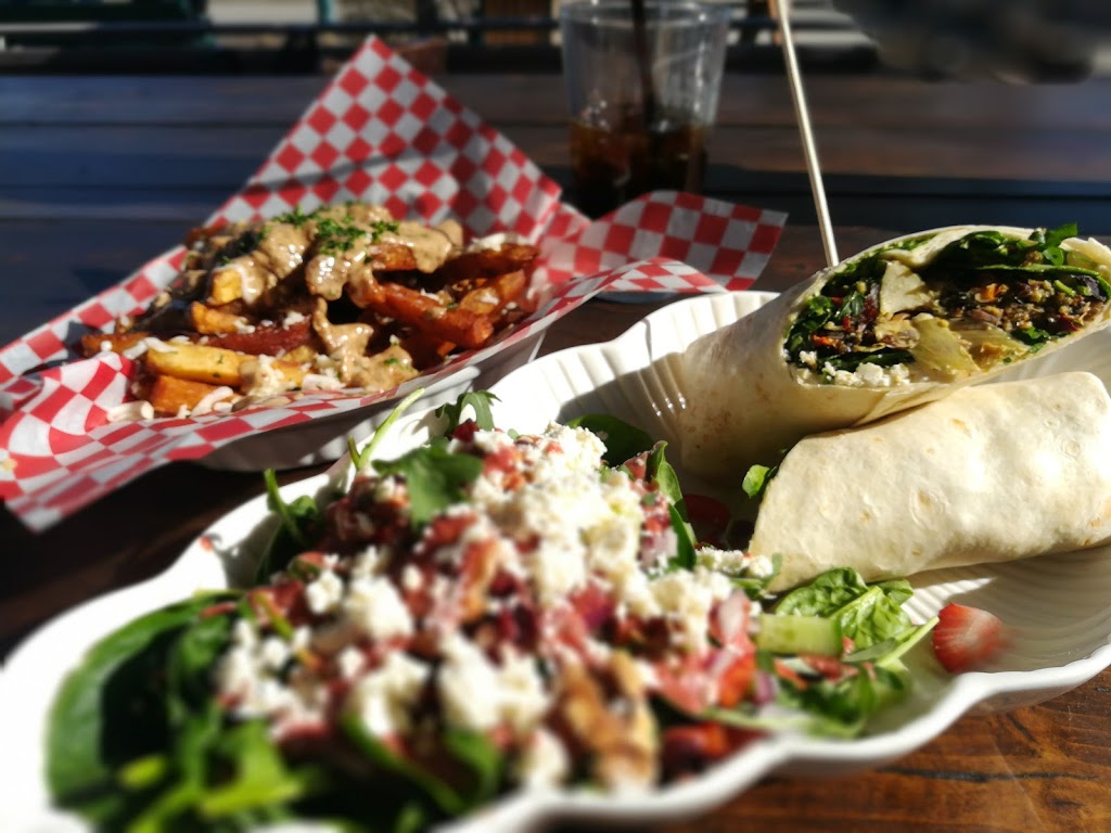 1ST & BEACH | 5866B Beach Ave, Peachland, BC V0H 1X7, Canada | Phone: (250) 575-9396