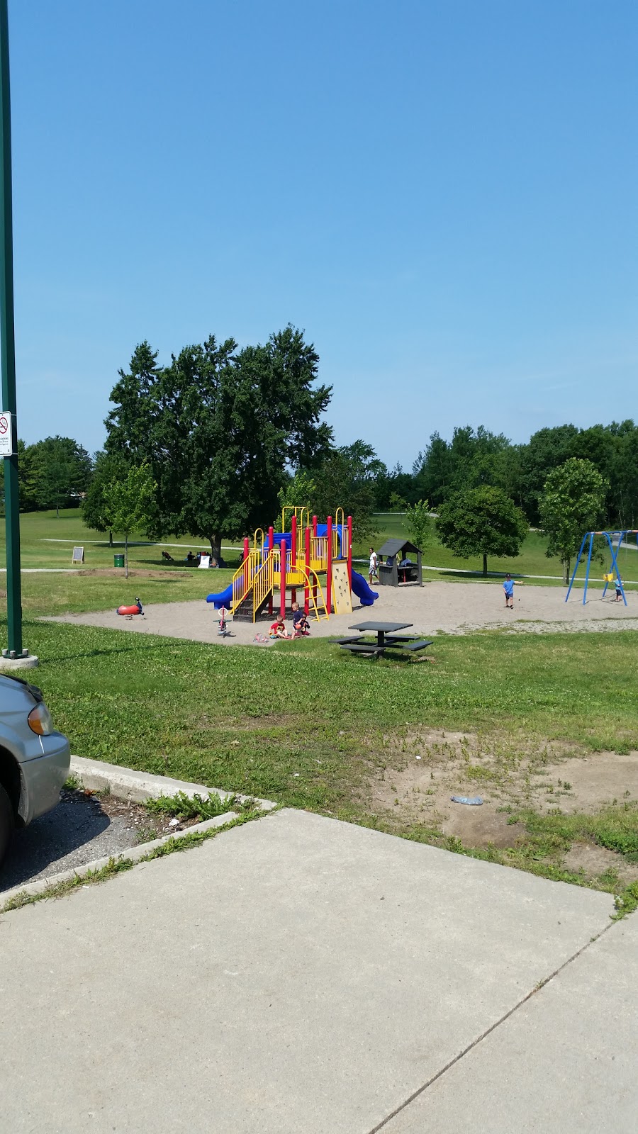 Gzowski Park | Victoria Hills, Kitchener, ON N2M, Canada | Phone: (519) 741-2717