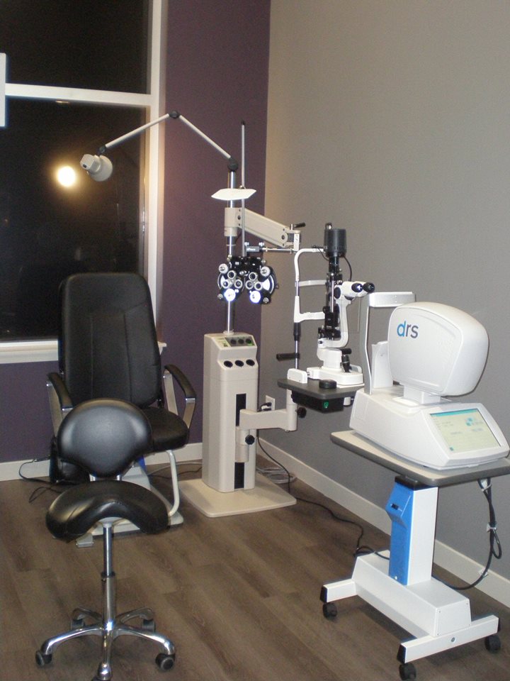 Dr. Camilo Garzon - Clarity Optometry | 1-, 1962 Rymal Rd E, Hannon, ON L0R 1P0, Canada | Phone: (905) 692-3937