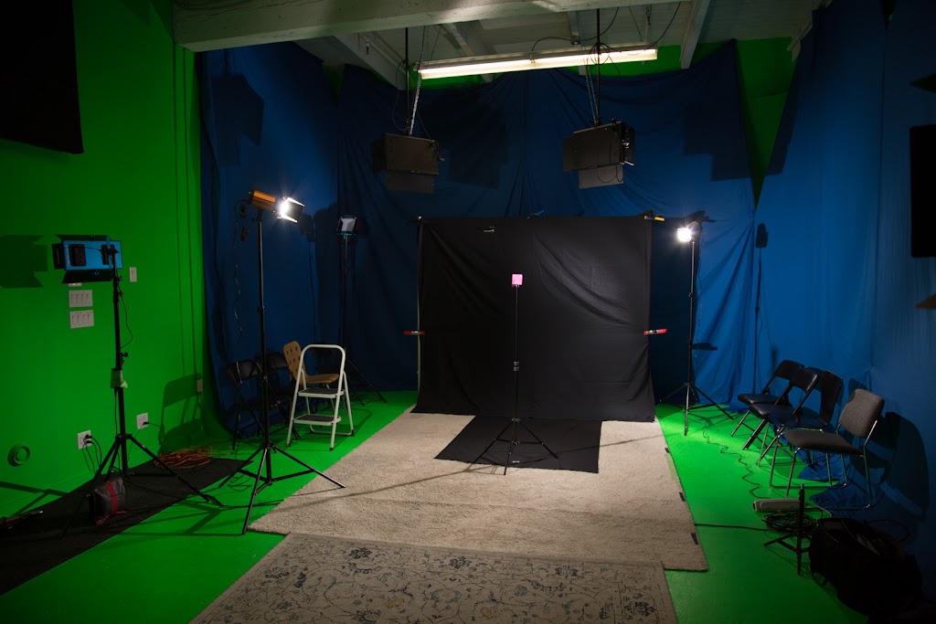 Townley Visual Media | 2220 Sooke Rd, Victoria, BC V9B 0G9, Canada | Phone: (778) 887-5455