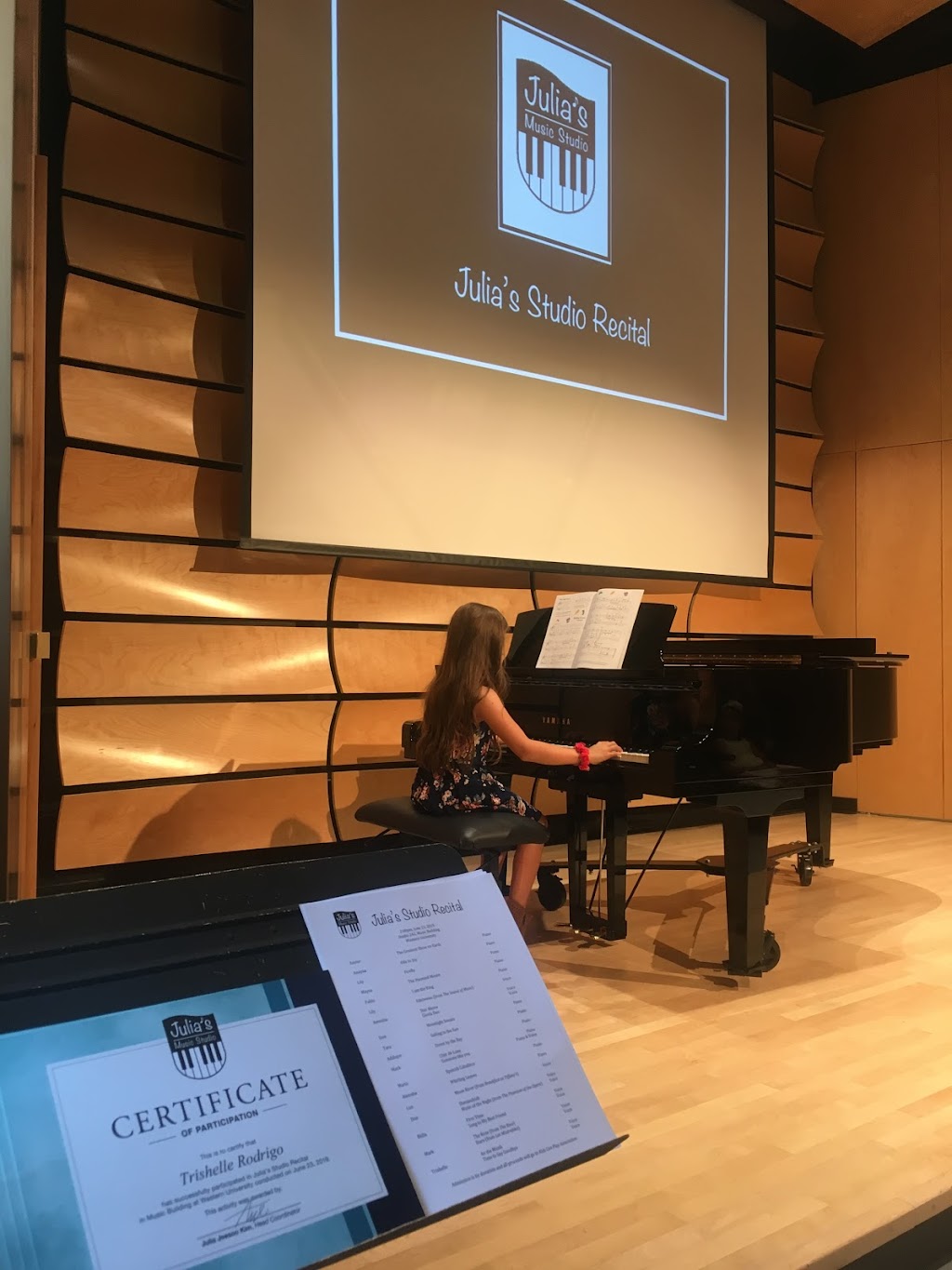 Julias Music Studio l Voice & Piano Lessons in London, Ontario | 1294 Sandbar St, London, ON N6G 0Y3, Canada | Phone: (519) 902-2348