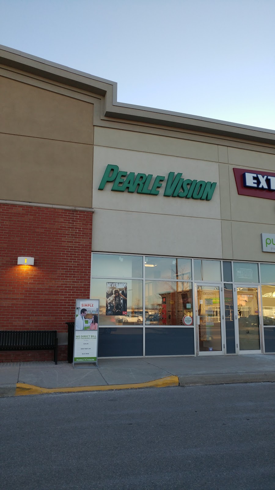 Pearle Vision | 2435 Appleby Line, Burlington, ON L7L 0B6, Canada | Phone: (905) 335-3937