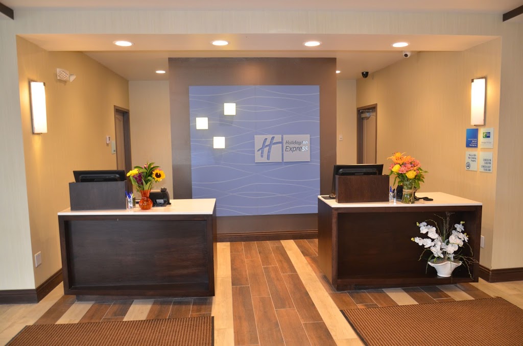 Holiday Inn Express Cheektowaga North East | 83 Anderson Rd, Cheektowaga, NY 14225, USA | Phone: (716) 725-6133