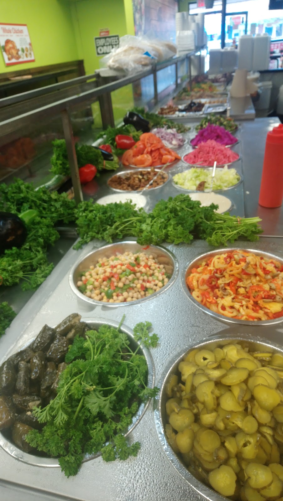 Shadi Shawarma | 2209 Bloor St W, Toronto, ON M6S 2X9, Canada | Phone: (416) 763-1572