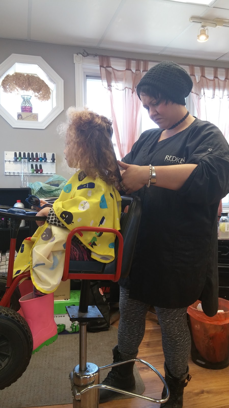 Fandango | 150 Lansdowne St E, Peterborough, ON K9J 7N9, Canada | Phone: (705) 743-9009