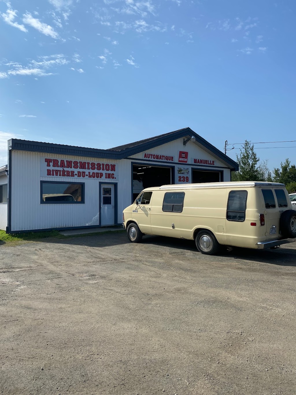 Transmission Riviere-Du-Loup | 239 Rte de lAnse-au-Persil, Rivière-du-Loup, QC G5R 5Z5, Canada | Phone: (418) 862-8732