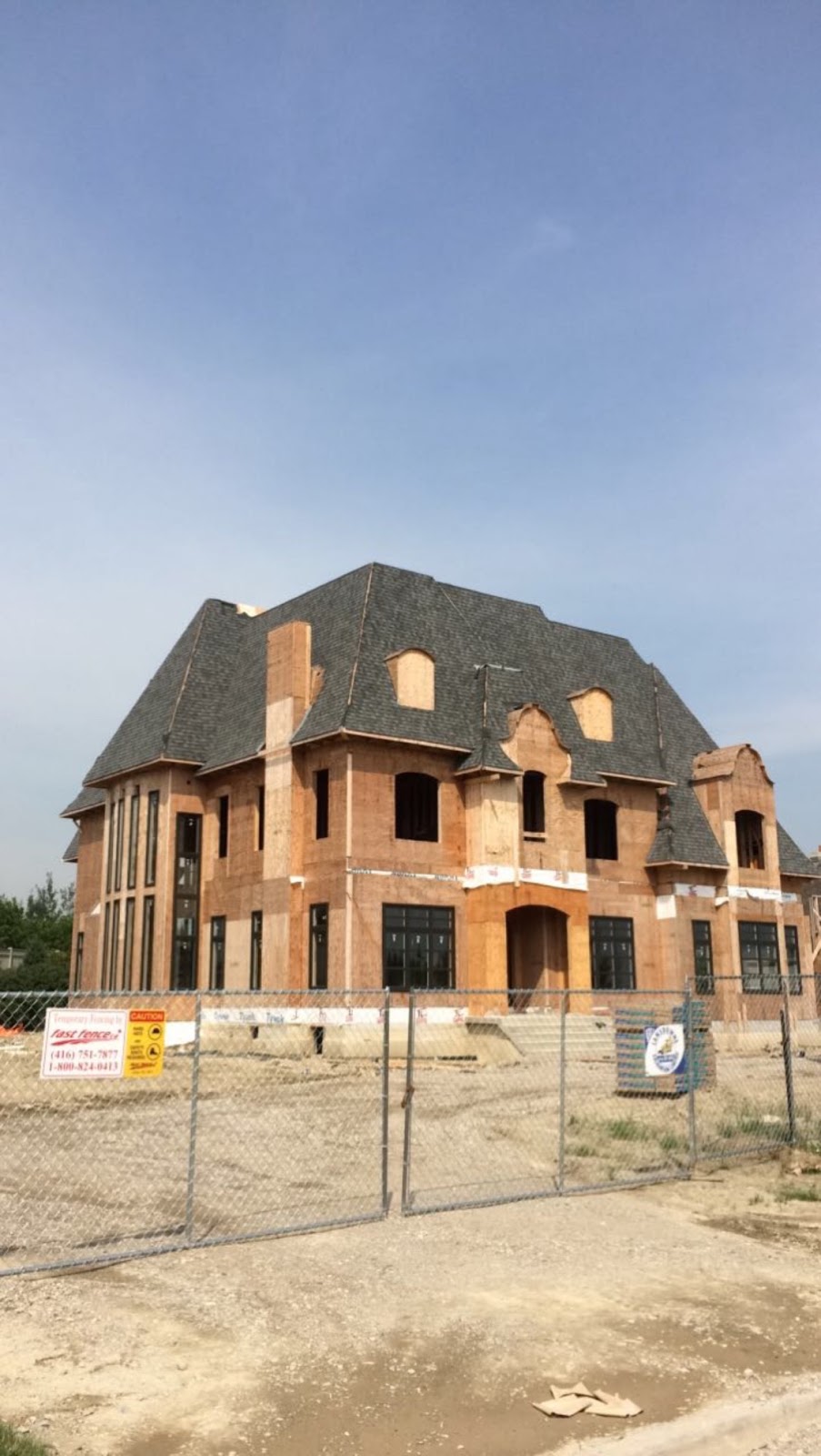 Best Price Roofing & Renovations Inc | 39 Lormel Gate, Brampton, ON L7A 2K5, Canada | Phone: (416) 844-8213